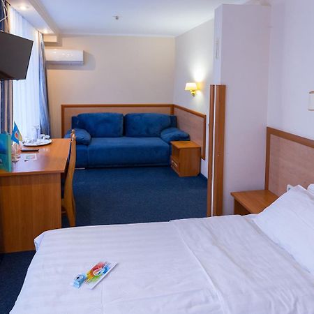 Truskavets 365 Hotel מראה חיצוני תמונה