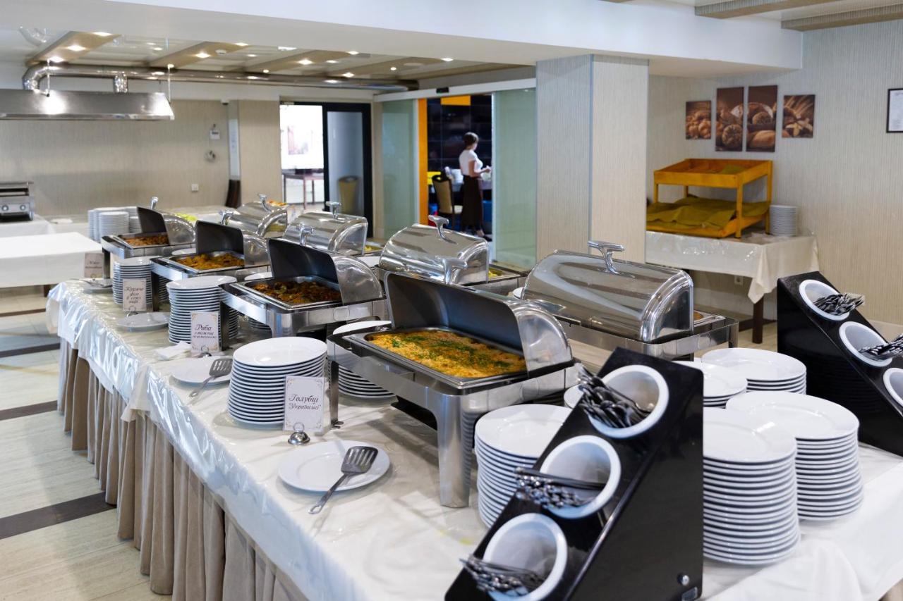 Truskavets 365 Hotel מראה חיצוני תמונה