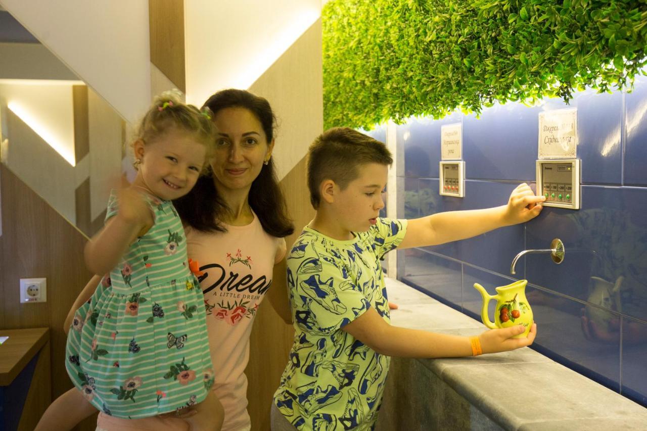 Truskavets 365 Hotel מראה חיצוני תמונה