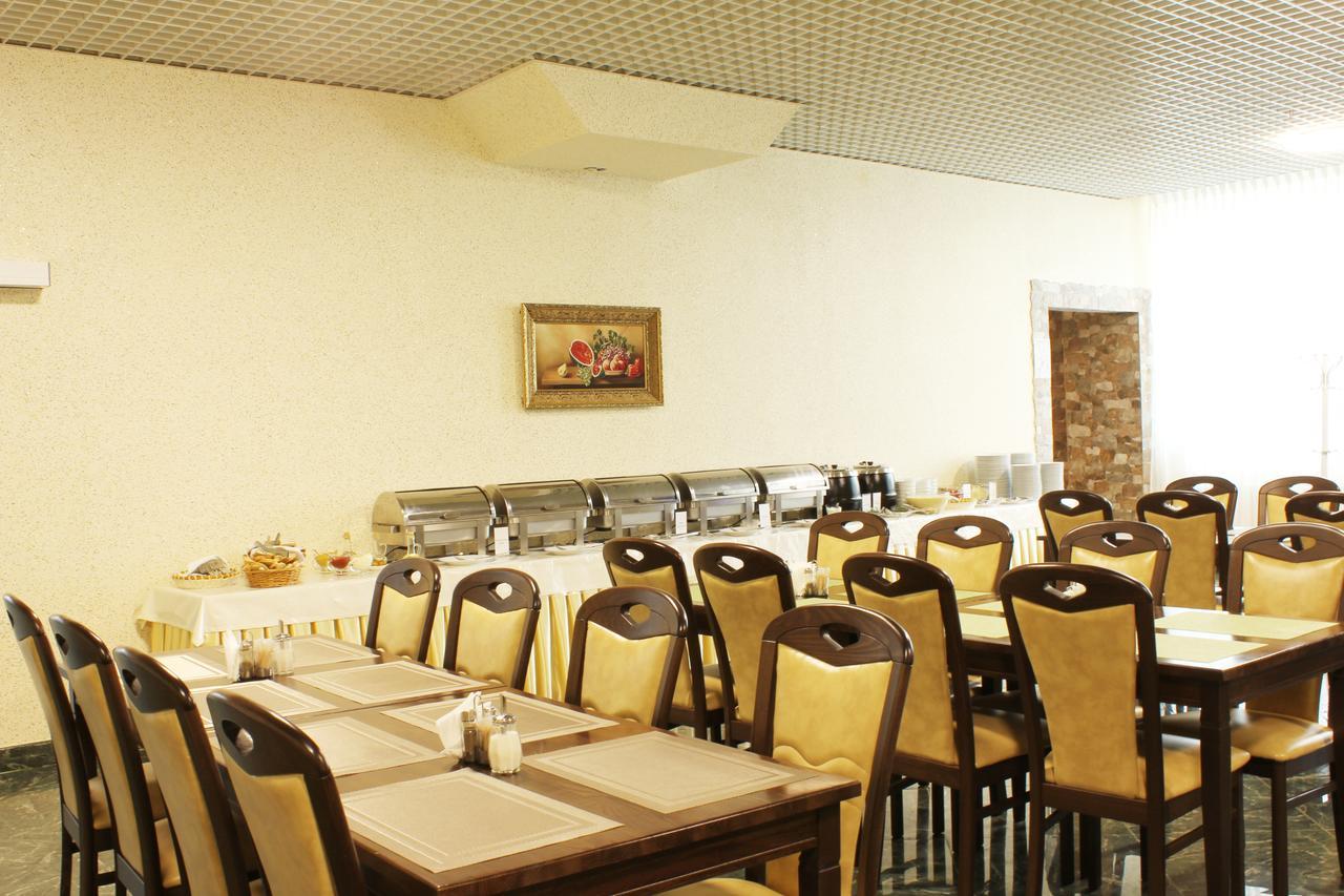 Truskavets 365 Hotel מראה חיצוני תמונה